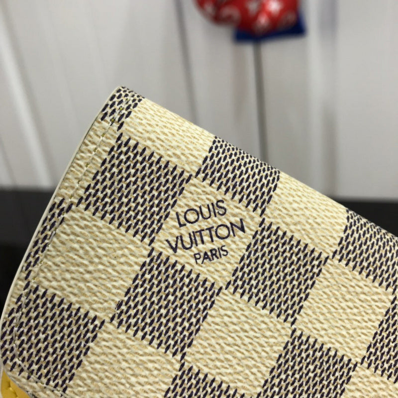 Franco Shops - Louis Vuittons  - 9304