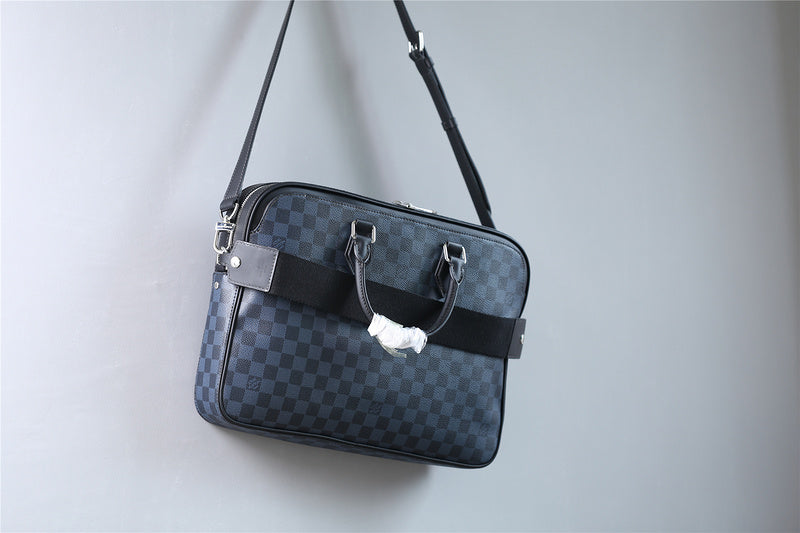 Franco Shops - Louis Vuittons  - 9869