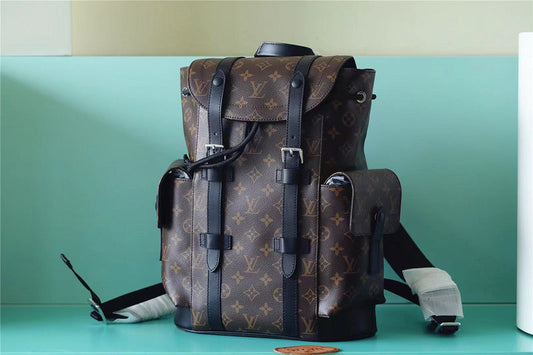 Franco Shops - Louis Vuittons  - 9662