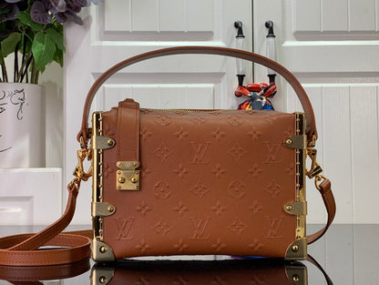 Franco Shops - Louis Vuittons  - 15220