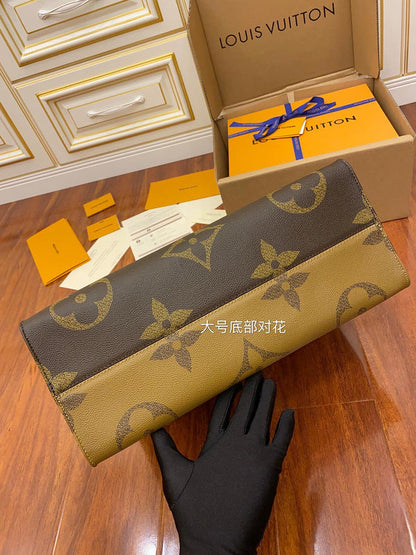 Franco Shops - Louis Vuittons  - 15512