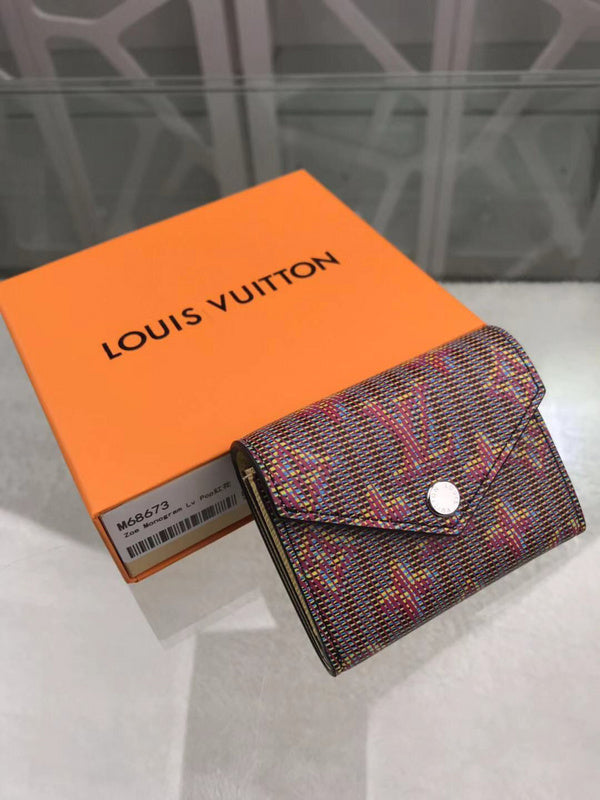 Franco Shops - Louis Vuittons  - 9165
