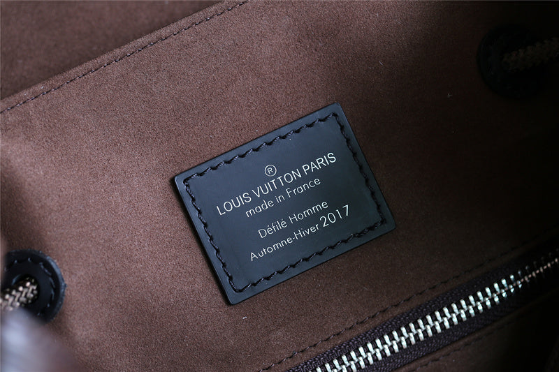Franco Shops - Louis Vuittons  - 9685