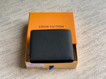 Franco Shops - Louis Vuittons  - 15672