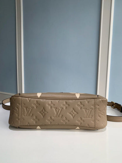 Franco Shops - Louis Vuittons  - 15405