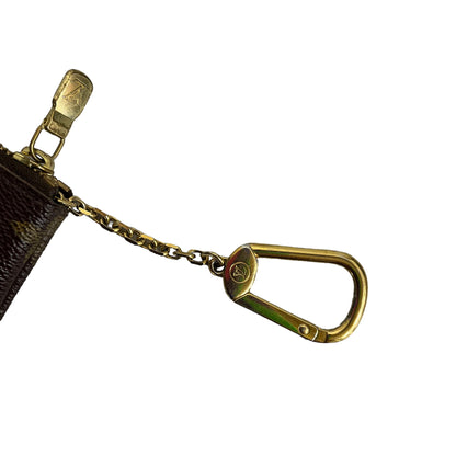 Coin Purse Luxury Designer By Louis Vuitton  Size: Small