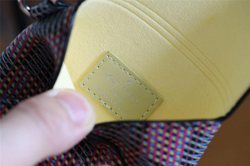 Franco Shops - Louis Vuittons  - 9335