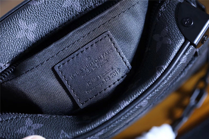 Franco Shops - Louis Vuittons  - 10073