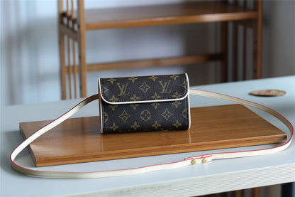 Franco Shops - Louis Vuittons  - 9260