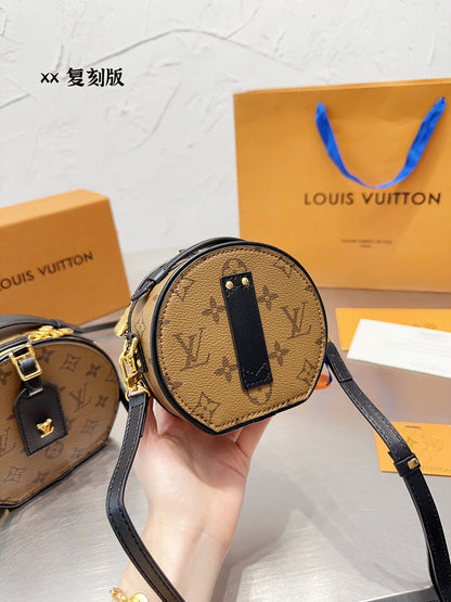 Franco Shops - Louis Vuittons  - 14916