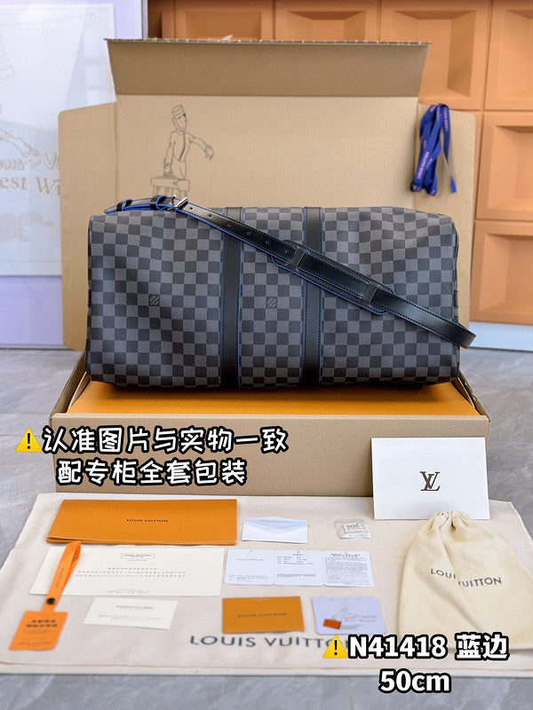Franco Shops - Louis Vuittons  - 15305