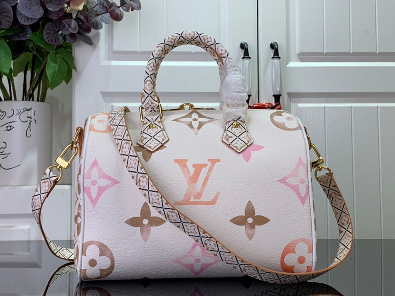 Franco Shops - Louis Vuittons  - 15232