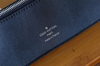Franco Shops - Louis Vuittons  - 9313