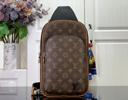 Franco Shops - Louis Vuittons  - 15230