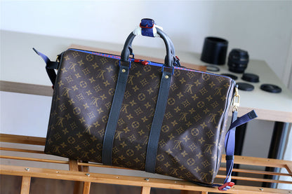 Franco Shops - Louis Vuittons  - 9444