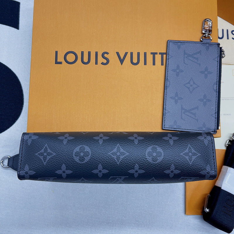 - Louis Vuittons  -