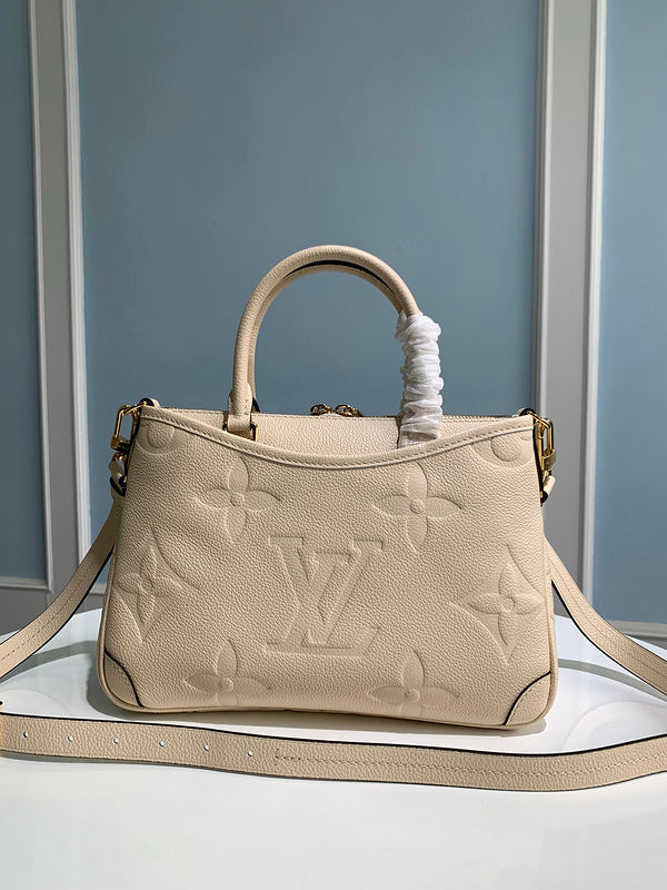 Franco Shops - Louis Vuittons  - 15406