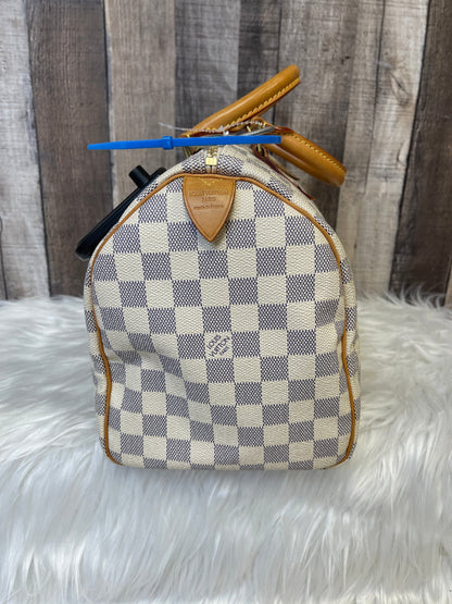Handbag Luxury Designer By Louis Vuitton  Size: Medium