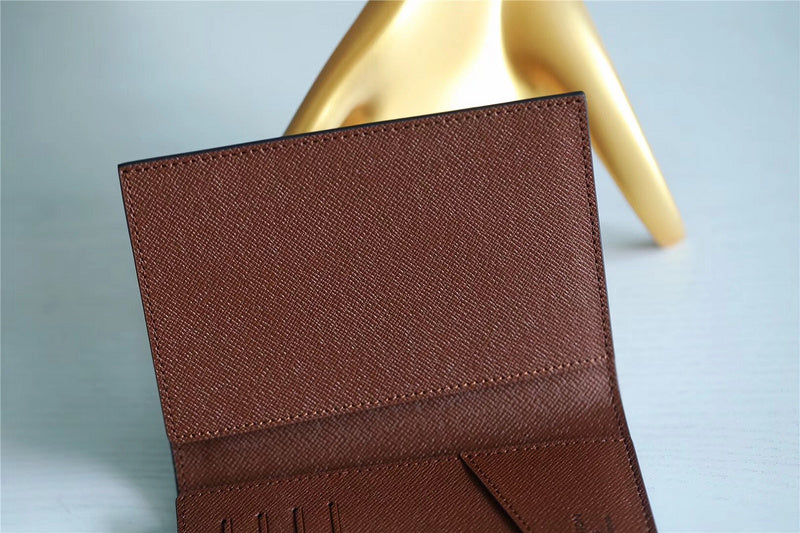 Franco Shops - Louis Vuittons  - 9250