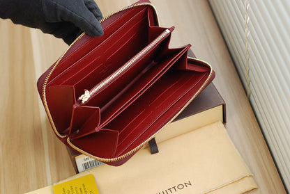 Franco Shops - Louis Vuittons  - 9413