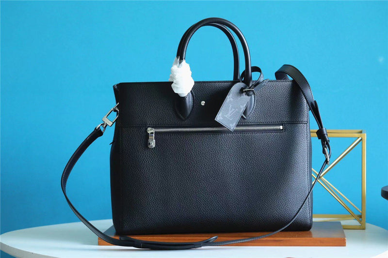 Franco Shops - Louis Vuittons  - 9804
