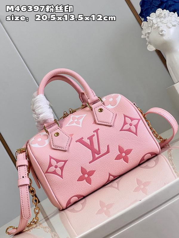 Franco Shops - Louis Vuittons  - 15401
