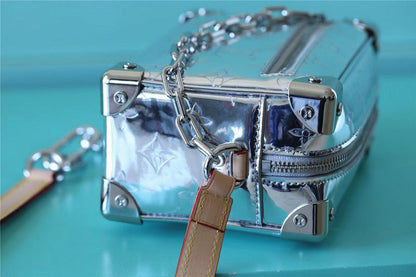 Franco Shops - Louis Vuittons  - 10178