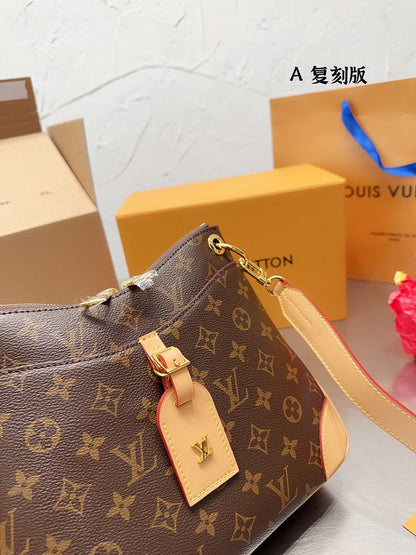 Franco Shops - Louis Vuittons  - 14959