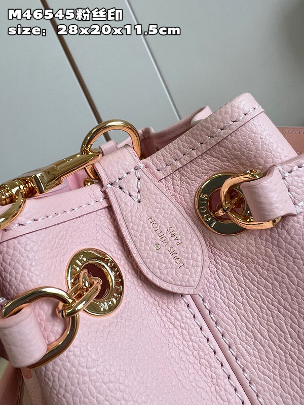 Franco Shops - Louis Vuittons  - 15340