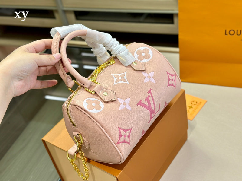 Franco Shops - Louis Vuittons  - 15005