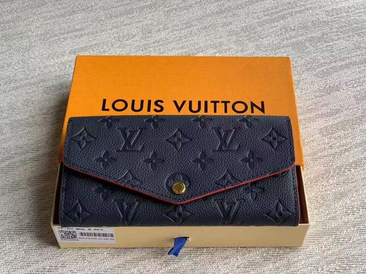 Franco Shops - Louis Vuittons  - 15380