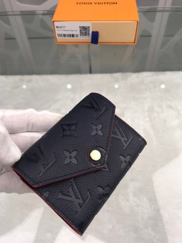 Franco Shops - Louis Vuittons  - 9156