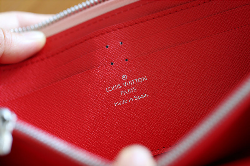 Franco Shops - Louis Vuittons  - 9409