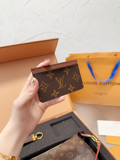 Franco Shops - Louis Vuittons  - 14881