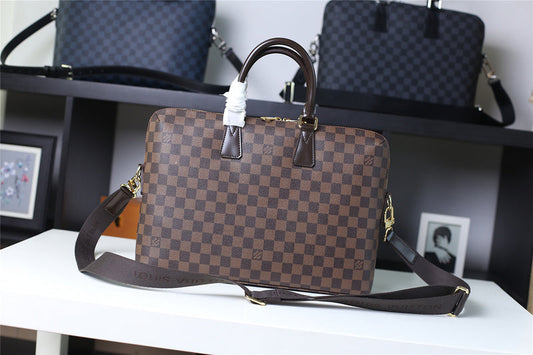 Franco Shops - Louis Vuittons  - 9873