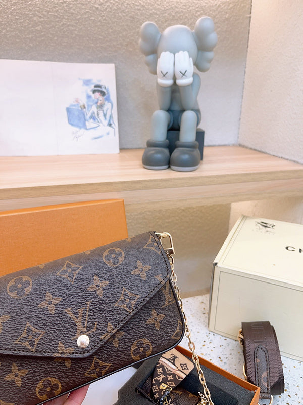 Franco Shops - Louis Vuittons  - 14964