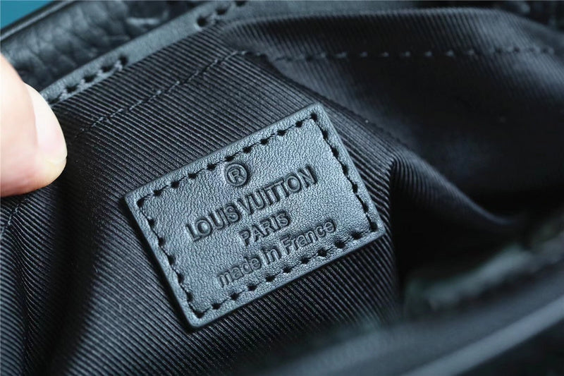 Franco Shops - Louis Vuittons  - 10102
