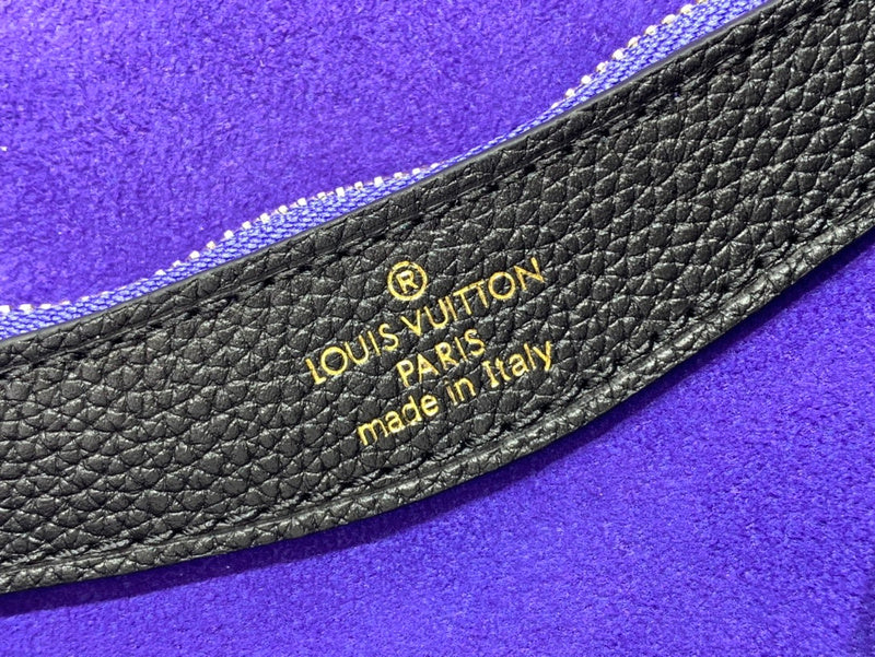 Franco Shops - Louis Vuittons  - 15660