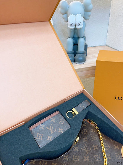 Franco Shops - Louis Vuittons  - 14975
