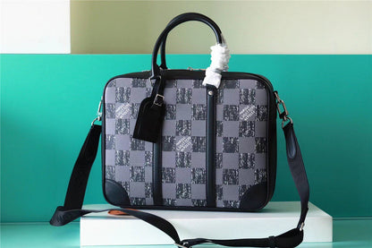 Franco Shops - Louis Vuittons  - 9809