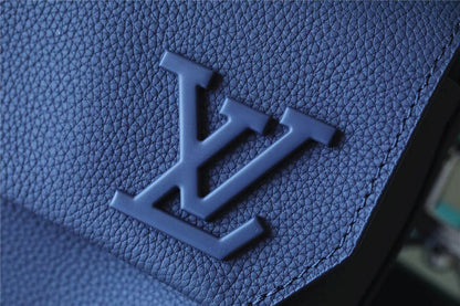 Franco Shops - Louis Vuittons  - 9931