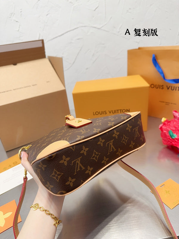 Franco Shops - Louis Vuittons  - 14959