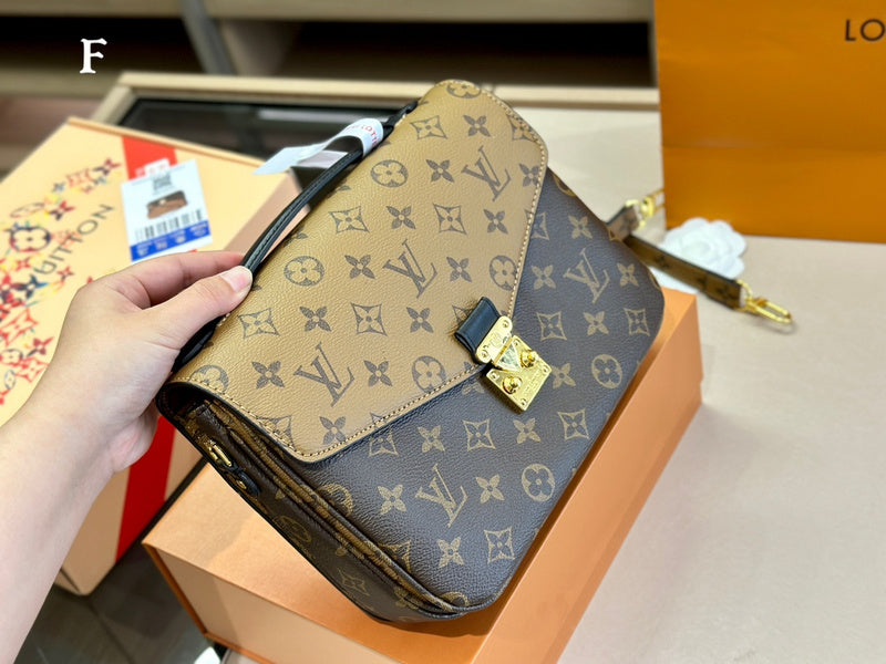 Franco Shops - Louis Vuittons  - 15033