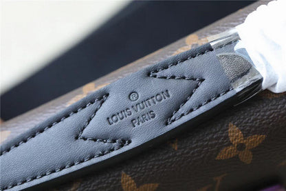 Franco Shops - Louis Vuittons  - 10100
