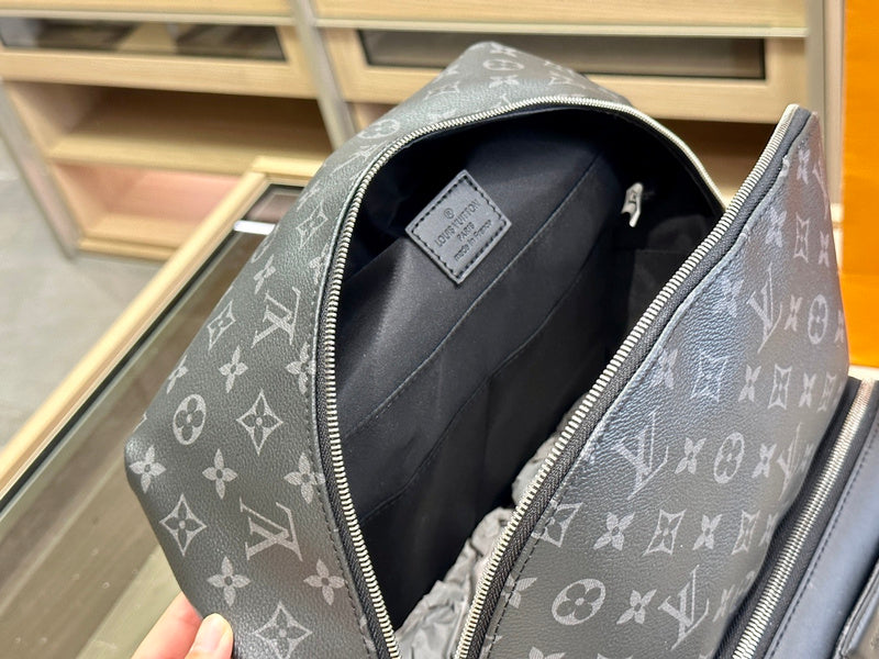 Franco Shops - Louis Vuittons  - 14927