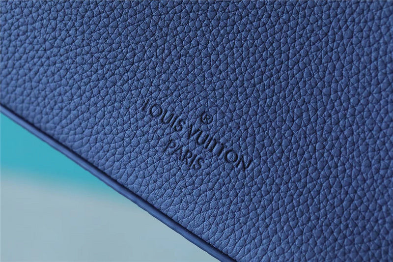 Franco Shops - Louis Vuittons  - 9931
