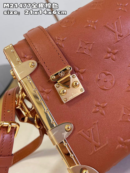 Franco Shops - Louis Vuittons  - 15334