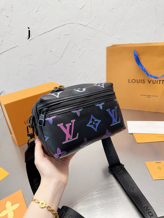 Franco Shops - Louis Vuittons  - 15086
