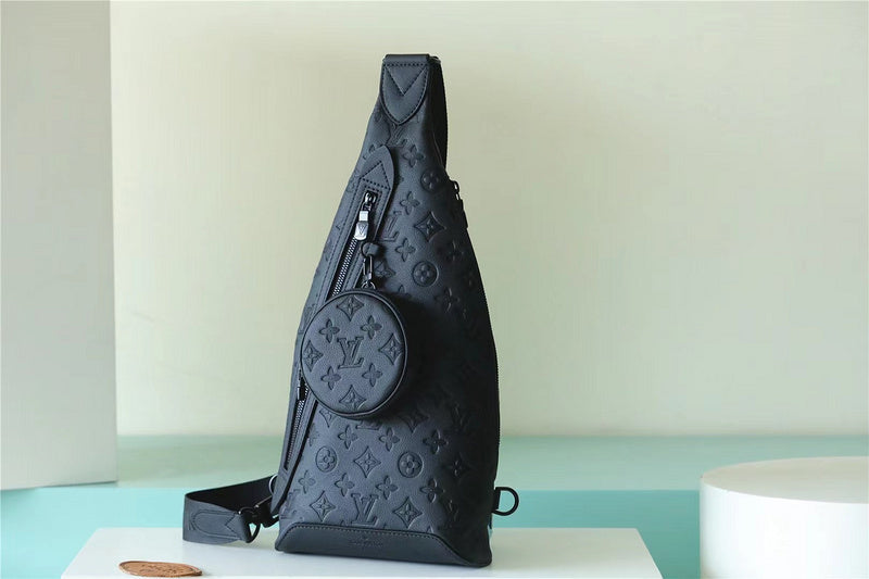 Franco Shops - Louis Vuittons  - 9952