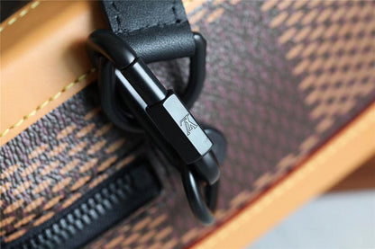 Franco Shops - Louis Vuittons  - 10154
